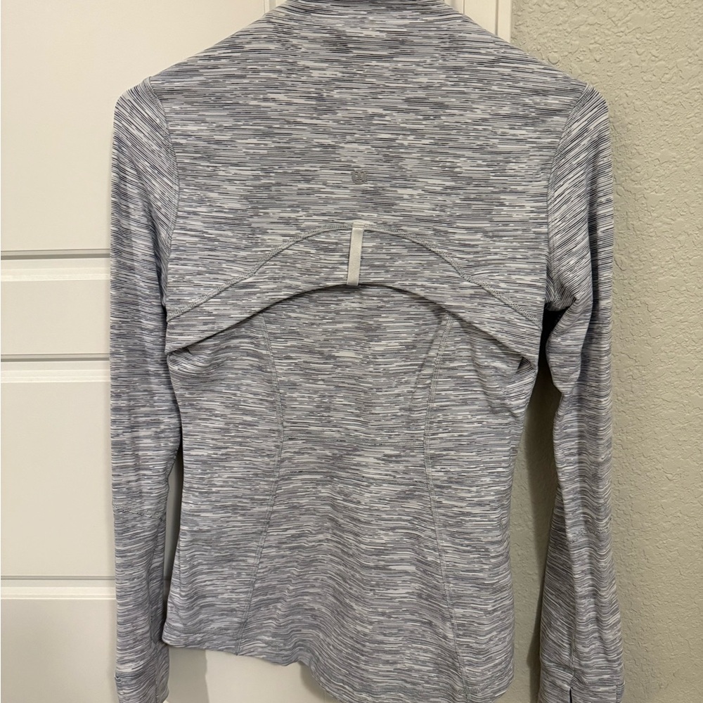 Lululemon Define Jacket - Picture 9 of 9